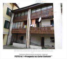 Foto Stabile / Palazzo in Vendita, 2 Locali, 72 mq, Sangiano