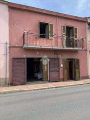 Foto Stabile / Palazzo in Vendita, 3 Locali, 115 mq, Badesi