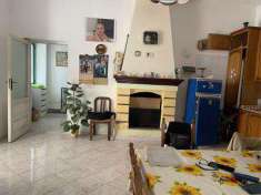 Foto Stabile / Palazzo in Vendita, 4 Locali, 140 mq, Mondragone