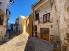 Foto Stabile / Palazzo in Vendita, 5 Locali, 180 mq, Ruffano