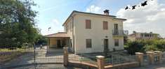 Foto Stabile / Palazzo in Vendita, 6 Locali, 82,97 mq, Cesena