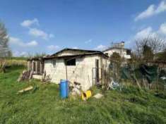 Foto Stabile / Palazzo in Vendita, pi di 6 Locali, 223 mq, Taglio di