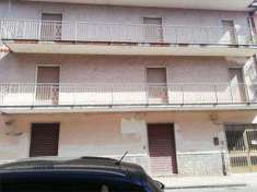 Foto Stabile / Palazzo in Vendita, pi di 6 Locali, 230 mq, Sparanise