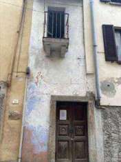 Foto Stabile / Palazzo in Vendita, pi di 6 Locali, 300 mq, Carlazzo