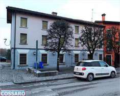 Foto Stabile / Palazzo in Vendita, pi di 6 Locali, 300 mq, Pocenia (