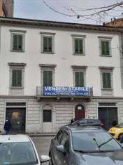 Foto Stabile / Palazzo in Vendita, pi di 6 Locali, 480 mq, Castelfio