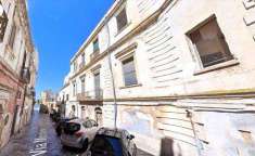 Foto Stabile / Palazzo in Vendita, pi� di 6 Locali, 490 mq, Brindisi
