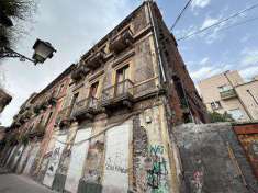 Foto Stabile / Palazzo in Vendita, pi di 6 Locali, 550 mq, Catania