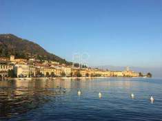 Foto Stabile / Palazzo in Vendita, pi di 6 Locali, 600 mq, Sal