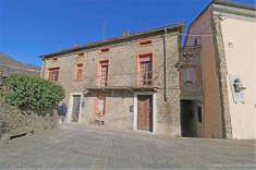 Foto Stabile / Palazzo in Vendita, pi di 6 Locali, 625 mq, Mulazzo