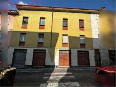 Foto Stabile / Palazzo in Vendita, pi di 6 Locali, 650 mq, Asso