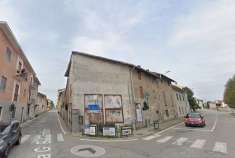 Foto Stabile / Palazzo in Vendita, pi di 6 Locali, 750 mq, Romentino