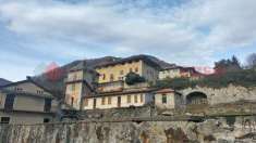Foto Stabile/Palazzo in Vendita, 2000 mq (Varallo)
