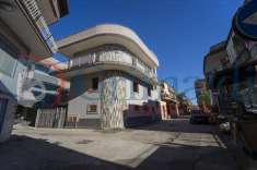 Foto Stabile/Palazzo in Vendita, pi di 6 Locali, 240 mq (Qualiano)