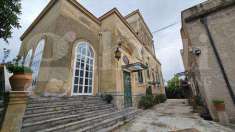 Foto Stabile/Palazzo in Vendita, pi di 6 Locali, 570 mq (Bagheria)