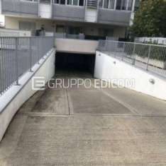 Foto Stalle, scuderie, rimesse, autorimesse di 13 mq  in vendita a Cesena - Rif. 4505214
