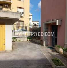 Foto Stalle, scuderie, rimesse, autorimesse di 16 mq  in vendita a Palermo - Rif. 4529696