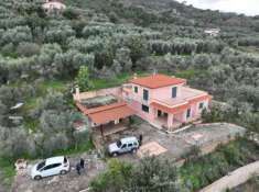 Foto Stupenda villa tra Itri e Formia di 150 mq e dependance