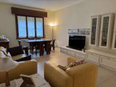 Foto Suzzara vendesi casa indipendente 10 vani 350 Mq