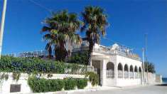Foto Tenuta in Vendita, pi� di 6 Locali, 550 mq, Lecce (Litorale)