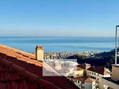 Foto Terracielo vista mare in vendita ad Alassio