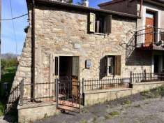 Foto TERRATETTO di 4 vani e di 63 mq (SORANO) rif. QUERCIO