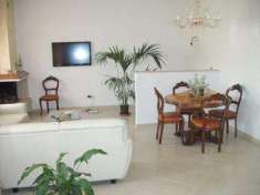 Foto TERRATETTO in Vendita, pi di 6 Locali, 360 mq, MONTEMURLO