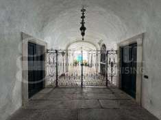 Foto Terratetto in Vendita, pi di 6 Locali, 648 mq (Brescia)