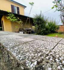 Foto Terratetto in vendita a Luni 110 mq  Rif: 1235790