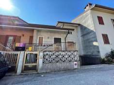 Foto Terratetto in vendita a Trasaghis