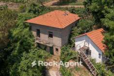 Foto Terratetto plurifamiliare in vendita a Agerola