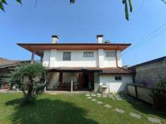 Foto Terratetto plurifamiliare in vendita a Castions Di Strada