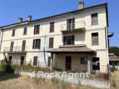 Foto Terratetto plurifamiliare in vendita a Rivanazzano - 6 locali 2000mq
