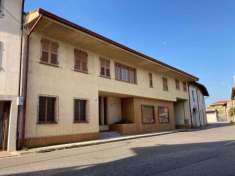 Foto Terratetto plurifamiliare in vendita a Talmassons