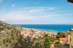Foto Terratetto plurifamiliare in vendita a Varazze