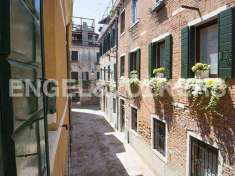 Foto Terratetto plurifamiliare in vendita a Venezia
