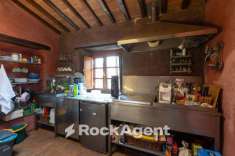 Foto Terratetto unifamiliare in vendita a Pescia