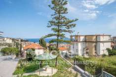Foto Terratetto unifamiliare in vendita a Sanremo