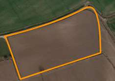 Foto Terreno Agricolo in Vendita, 1 Locale, 15000 mq, Roverbella