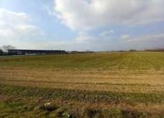 Foto Terreno Agricolo in Vendita, 1 Locale, 34366 mq, Palosco
