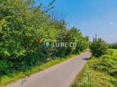 Foto Terreno agricolo in Vendita a Busnago via cascina corte anna