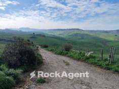 Foto Terreno agricolo in vendita a Calascibetta