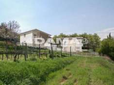 Foto Terreno di 1145 m in vendita a Bertinoro