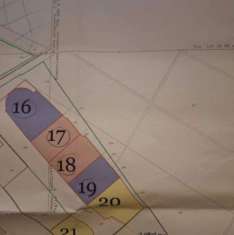 Foto Terreno di 3800 m in vendita a Castelvetro di Modena