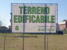 Foto Terreno di 730 m in vendita a Carpi