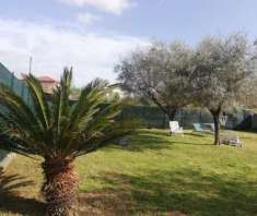 Foto Terreno edif. residenziale in vendita a Molicciara - Castelnuovo Magra 650 mq  Rif: 1285380