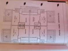 Foto Terreno edificabile commerciale in vendita a Tornimparte