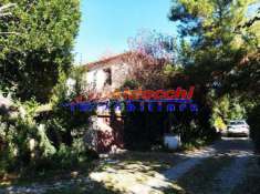 Foto Terreno edificabile con rudere