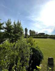 Foto Terreno edificabile in vendita a Azzate