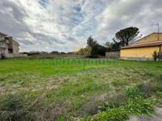 Foto Terreno edificabile in vendita a Capua